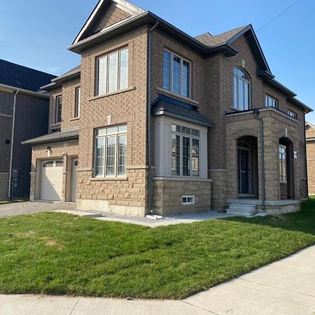 537 Veterans Dr Brampton On L7A 0C4 Exterior foto